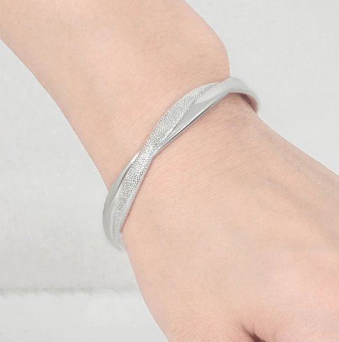 Elegance in Twine" 925 Sterling Silver Twining Cuff Bracelet