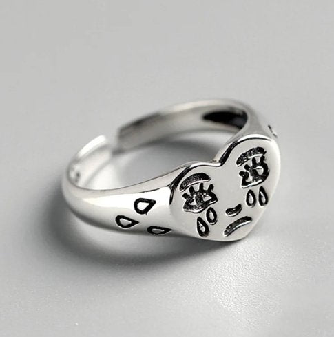 Heartfelt Expression Silver Cry Expression Woman Ring