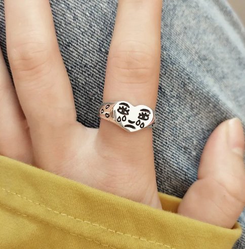 Heartfelt Expression Silver Cry Expression Woman Ring