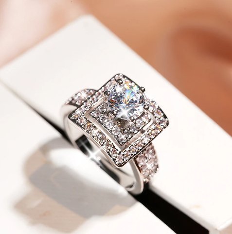 Luxurious Silver Square Zircon Double Set Ring