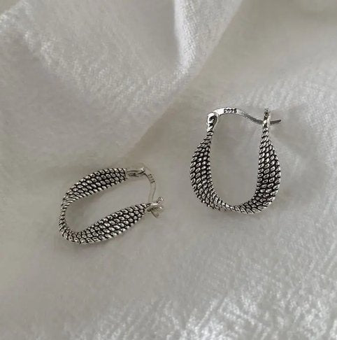 terling Silver Fried Dough Twists Women's Stud Earrings